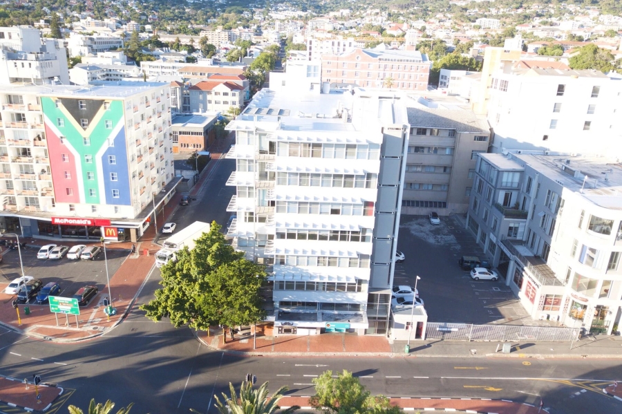 To Let commercial Property for Rent in Gardens Western Cape